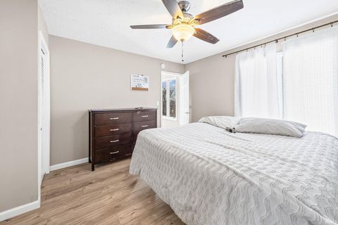 Tiny photo for 1545 N 3rd Street, Logansport, IN 46947 (MLS # 202548753)