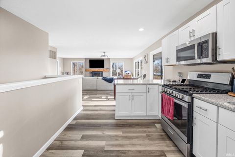 Tiny photo for 1545 N 3rd Street, Logansport, IN 46947 (MLS # 202548753)