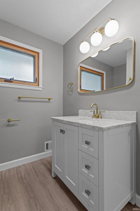 Tiny photo for 219 N Berkley Road, Kokomo, IN 46901 (MLS # 202622139)