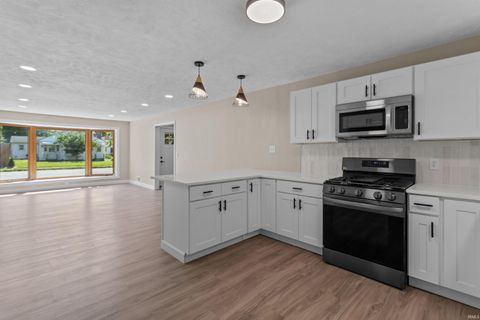 Tiny photo for 219 N Berkley Road, Kokomo, IN 46901 (MLS # 202622139)