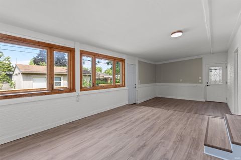 Tiny photo for 219 N Berkley Road, Kokomo, IN 46901 (MLS # 202622139)