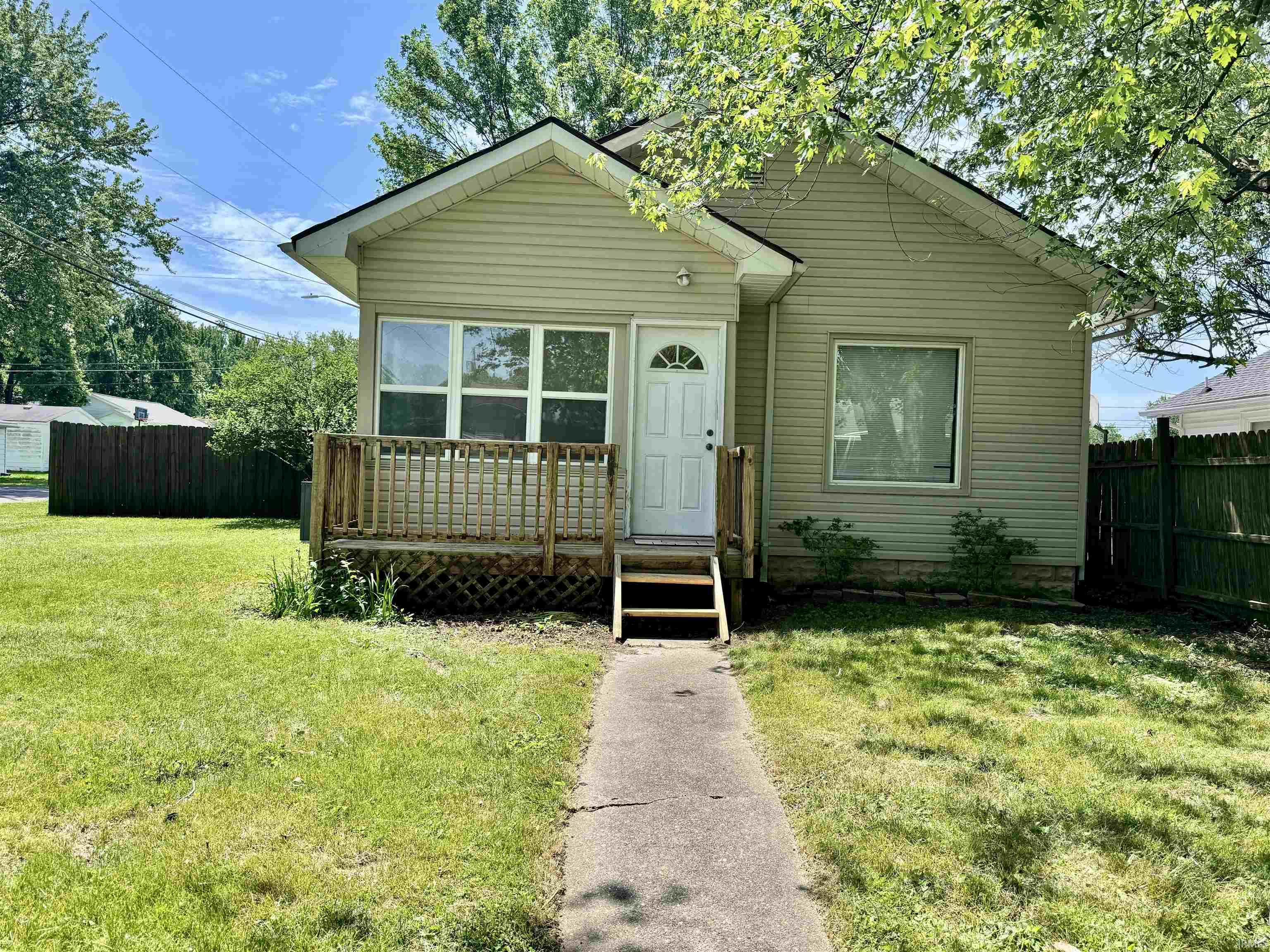 Evansville, Indiana 47711, United States, 3 Bedrooms Bedrooms, ,1 BathroomBathrooms,Residential,Pending,134378 Evansville, Indiana 47711, United States, 3 Bedrooms Bedrooms, ,1 BathroomBathrooms,Residential,Pending,134378