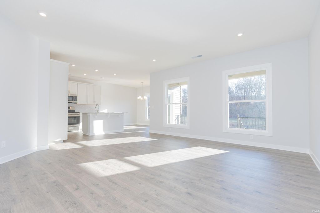 Photo of 2810 Willow Creek Drive, Evansville, IN 47712 (MLS # 202601962)