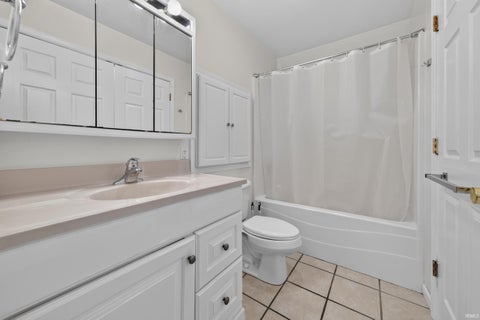 Tiny photo for 2711 N WAUGH Street, Kokomo, IN 46901 (MLS # 202640662)