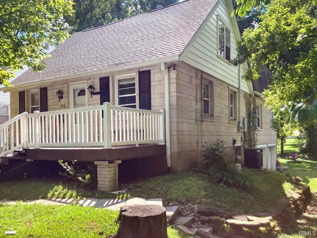 Photo of 516 S Mitchell Street, Bloomington, IN 47401 (MLS # 202632832)