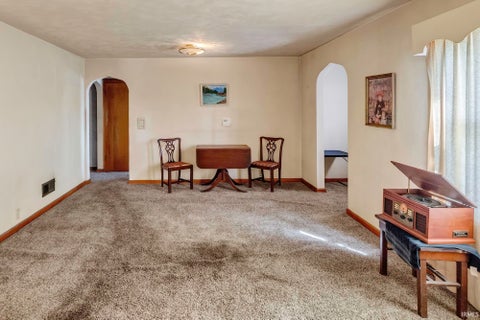 Tiny photo for 2532 Getz Road, Fort Wayne, IN 46804 (MLS # 202644858)