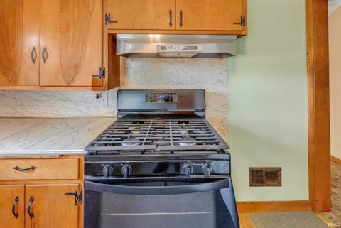 Tiny photo for 2532 Getz Road, Fort Wayne, IN 46804 (MLS # 202644858)
