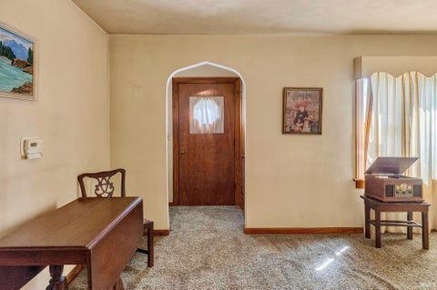 Tiny photo for 2532 Getz Road, Fort Wayne, IN 46804 (MLS # 202644858)