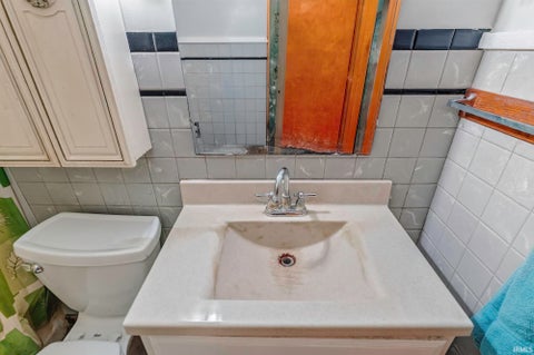 Tiny photo for 2532 Getz Road, Fort Wayne, IN 46804 (MLS # 202644858)