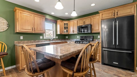 Tiny photo for 7233 Summerlyn Drive, Fort Wayne, IN 46835 (MLS # 202631338)