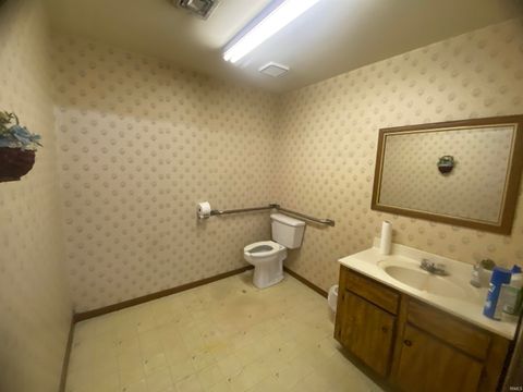 Tiny photo for 1550 Wentzel Street, Rochester, IN 46975 (MLS # 202427417)