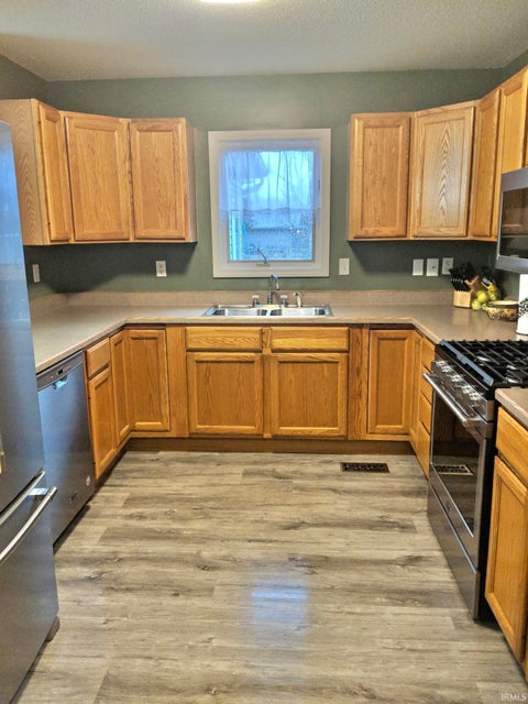 Tiny photo for 471 Terpstra Drive, Logansport, IN 46947 (MLS # 202640387)