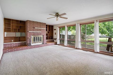 Tiny photo for 1744 W JEFFERSON Street, Kokomo, IN 46901 (MLS # 202529191)