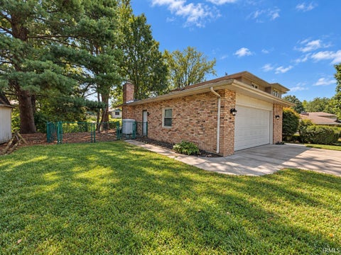 Tiny photo for 1503 Honey Lane, Kokomo, IN 46902 (MLS # 202636876)