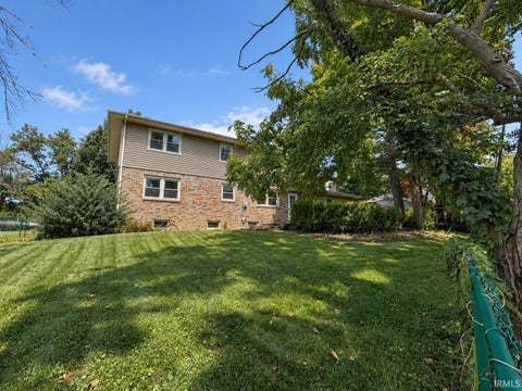Tiny photo for 1503 Honey Lane, Kokomo, IN 46902 (MLS # 202636876)