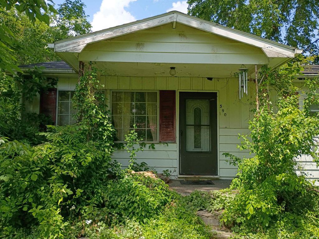 Photo of 590 English Avenue, Austin, IN 47102 (MLS # 202617864)