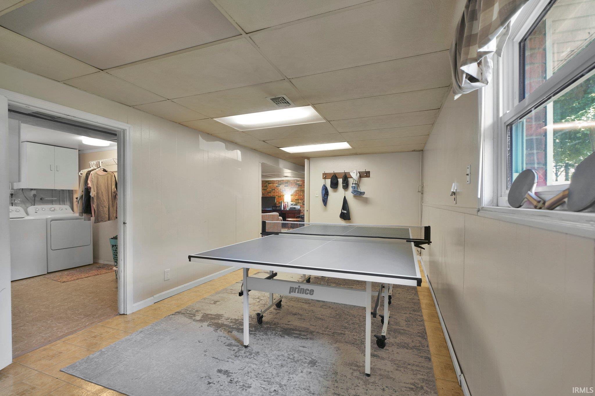 Newburgh, Indiana 47630, United States, 3 Bedrooms Bedrooms, ,2 BathroomsBathrooms,Residential,Contingent,151965