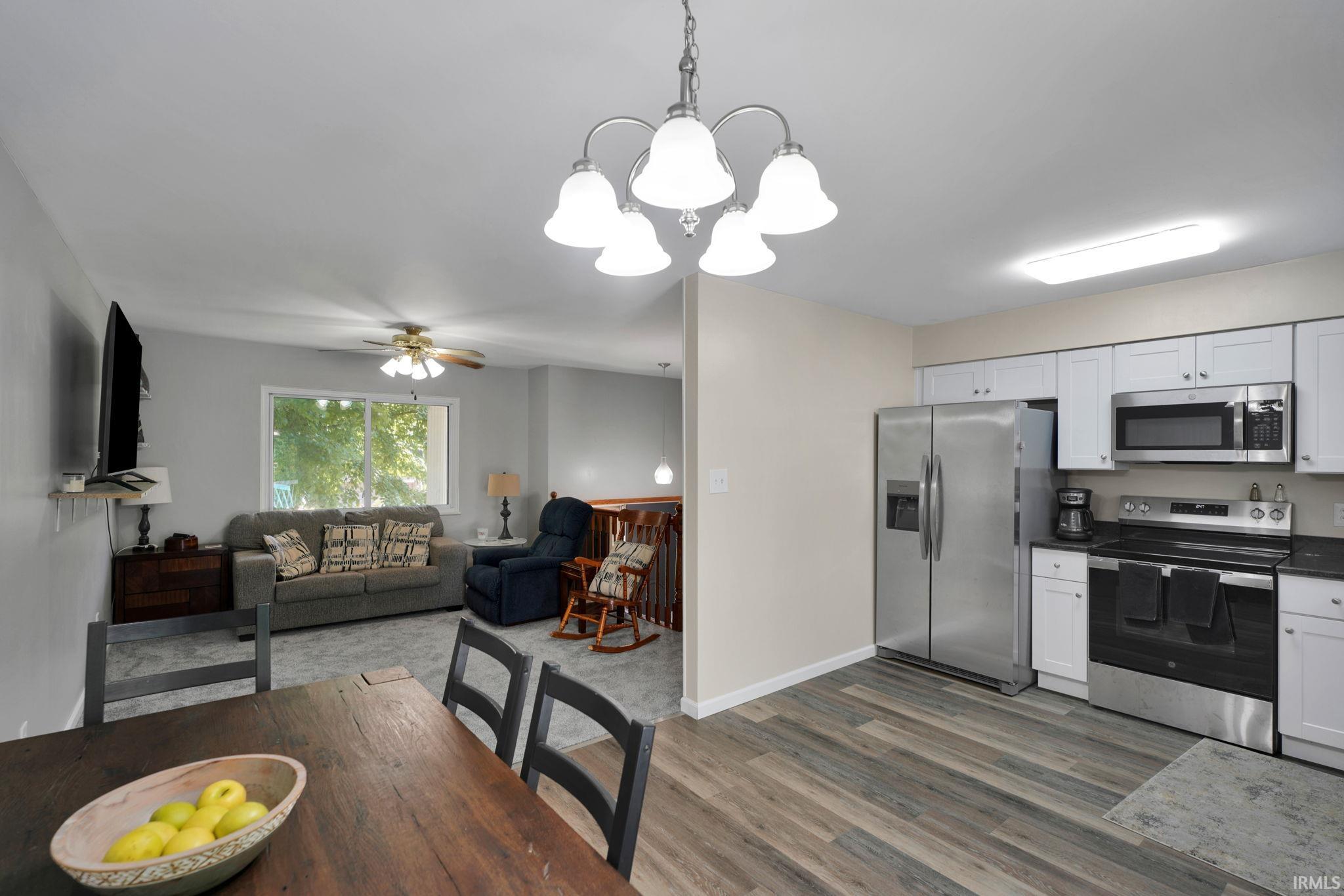 Newburgh, Indiana 47630, United States, 3 Bedrooms Bedrooms, ,2 BathroomsBathrooms,Residential,Contingent,151965