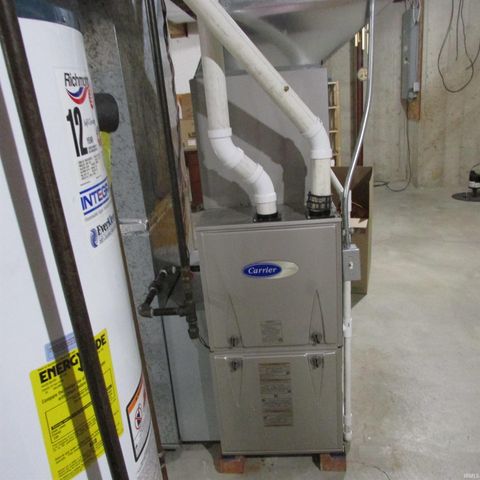 Tiny photo for 10069 briargate Court, Granger, IN 46530 (MLS # 202612281)