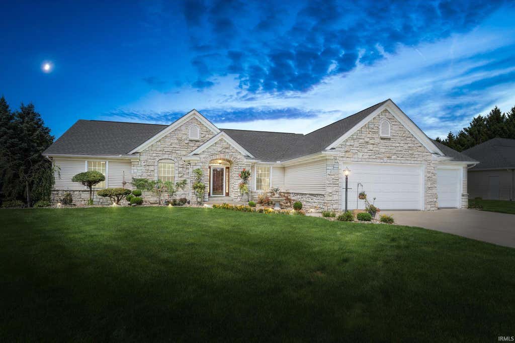 Photo of 19835 Hidden Meadow Trail, Goshen, IN 46528 (MLS # 202634293)