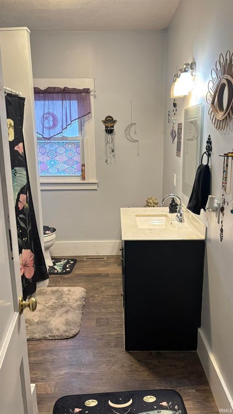 Tiny photo for 1230 N Indiana Avenue, Kokomo, IN 46901 (MLS # 202605202)