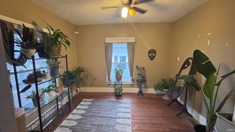 Tiny photo for 1230 N Indiana Avenue, Kokomo, IN 46901 (MLS # 202605202)