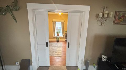 Tiny photo for 1230 N Indiana Avenue, Kokomo, IN 46901 (MLS # 202605202)