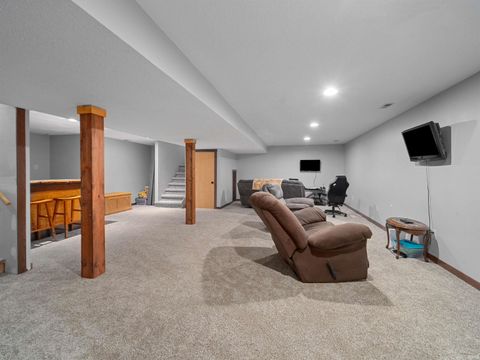 Tiny photo for 9525 Woodruff Court, New Haven, IN 46774 (MLS # 202617178)