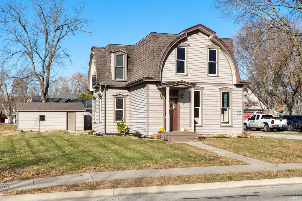 Photo of 206 S Raiload St, Battle Ground, IN 47920 (MLS # 202546476)