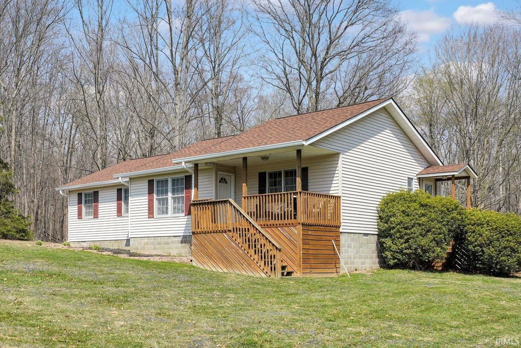 Photo of 1099 Middle Leesville Road, Bedford, IN 47421 (MLS # 202610832)