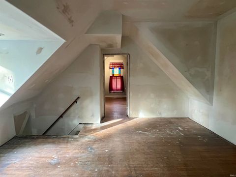 Tiny photo for 615 E Sycamore St, Kokomo, IN 46901 (MLS # 202543767)