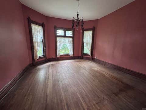 Tiny photo for 615 E Sycamore St, Kokomo, IN 46901 (MLS # 202543767)