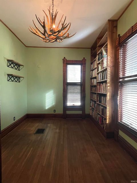 Tiny photo for 615 E Sycamore St, Kokomo, IN 46901 (MLS # 202543767)