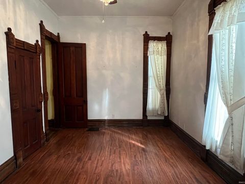 Tiny photo for 615 E Sycamore St, Kokomo, IN 46901 (MLS # 202543767)