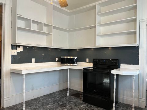 Tiny photo for 615 E Sycamore St, Kokomo, IN 46901 (MLS # 202543767)