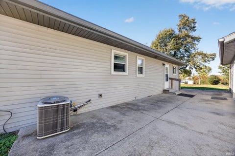 Tiny photo for 7255 S Burch Road, Bloomington, IN 47403 (MLS # 202644944)