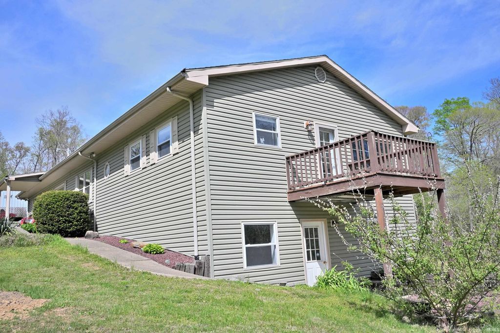 Photo of 912 E 420 S, Jasper, IN 47546 (MLS # 202614102)