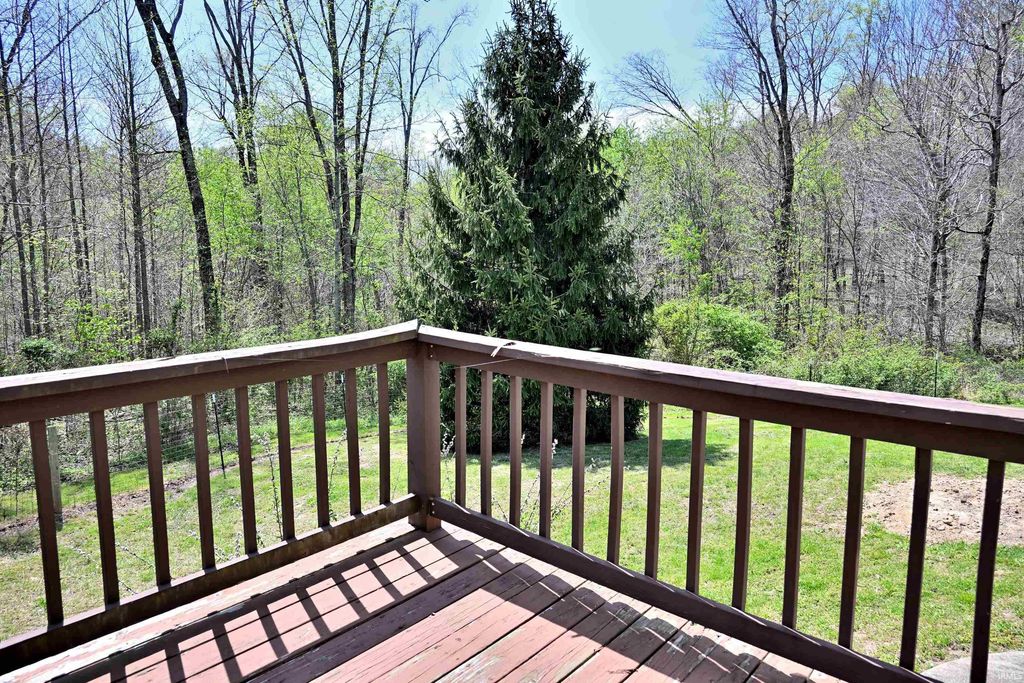 Photo of 912 E 420 S, Jasper, IN 47546 (MLS # 202614102)