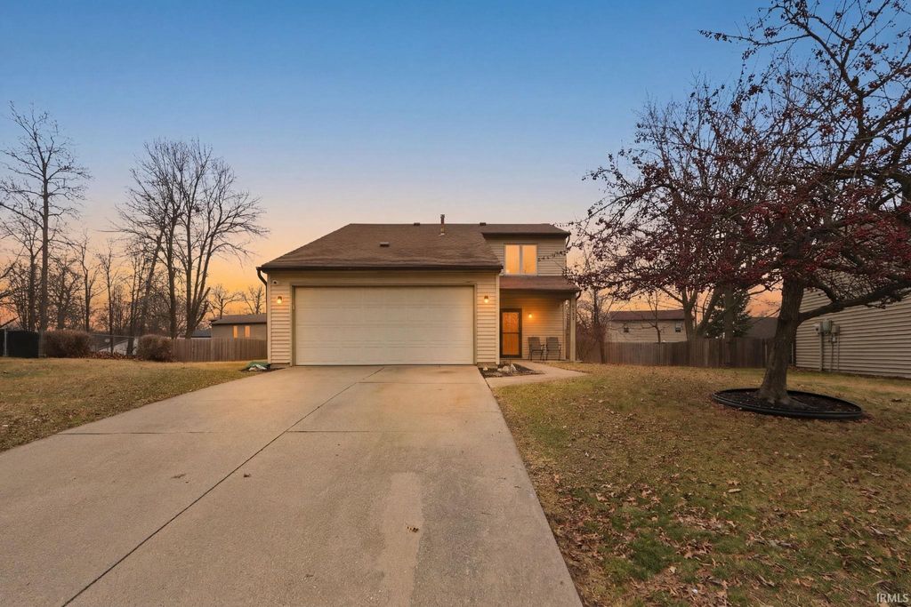 Photo of 6604 Meadow Wood Place, Fort Wayne, IN 46825 (MLS # 202607133)