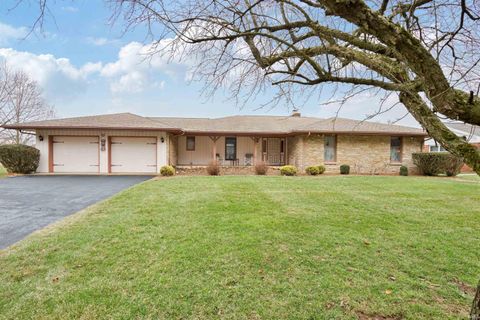 Photo of 616 N 300 E, Logansport, IN 46947 (MLS # 202600956)