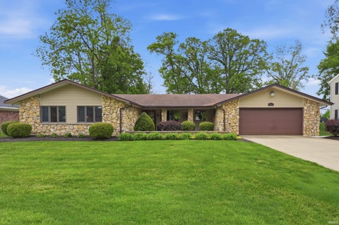 Tiny photo for 2215 W Woodmont Drive, Muncie, IN 47304 (MLS # 202619143)