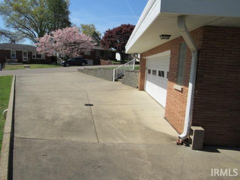 Tiny photo for 635 E Tenth Street, Mount Vernon, IN 47620 (MLS # 202612564)