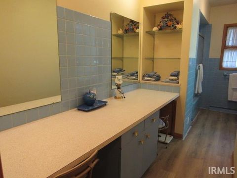 Tiny photo for 635 E Tenth Street, Mount Vernon, IN 47620 (MLS # 202612564)