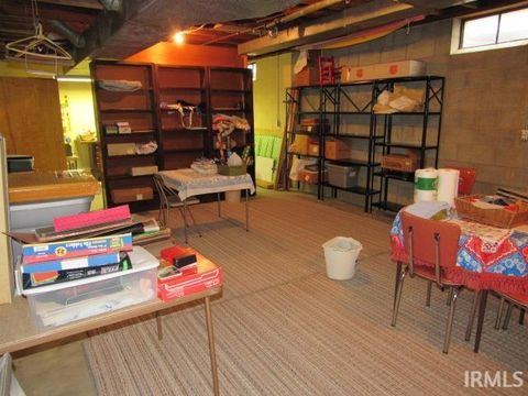 Tiny photo for 635 E Tenth Street, Mount Vernon, IN 47620 (MLS # 202612564)