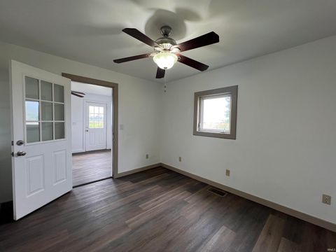 Tiny photo for 2402 S GOYER Road, Kokomo, IN 46902 (MLS # 202601411)