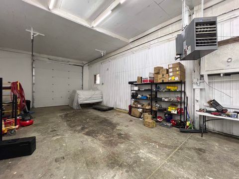 Tiny photo for 2402 S GOYER Road, Kokomo, IN 46902 (MLS # 202601411)