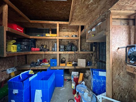 Tiny photo for 2402 S GOYER Road, Kokomo, IN 46902 (MLS # 202601411)