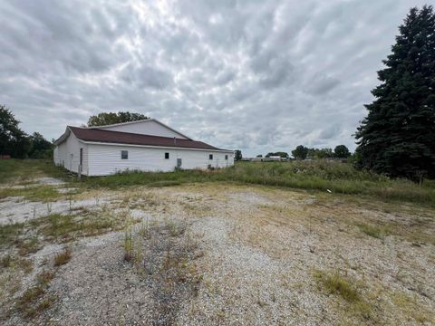 Tiny photo for 2402 S GOYER Road, Kokomo, IN 46902 (MLS # 202601411)