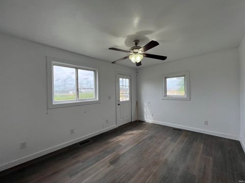 Tiny photo for 2402 S GOYER Road, Kokomo, IN 46902 (MLS # 202601411)