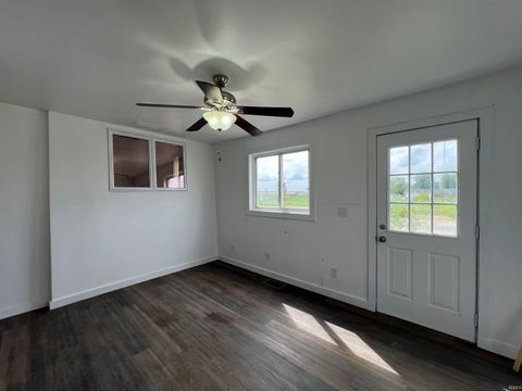 Tiny photo for 2402 S GOYER Road, Kokomo, IN 46902 (MLS # 202601411)